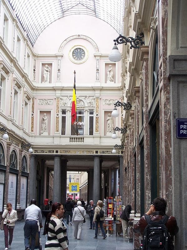 A Grand-Place e o centro num dia